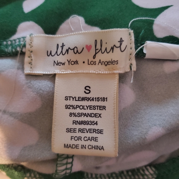 Ultra Flirt shamrock leggings small - Picture 3 of 3